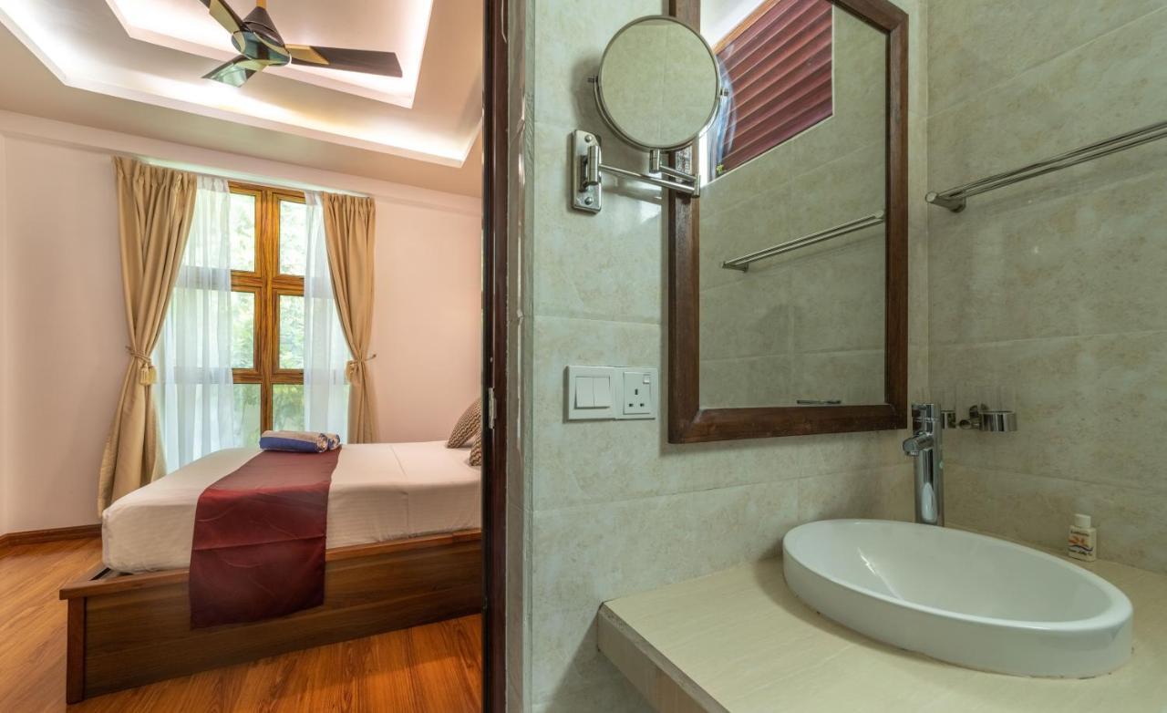 Ocean Lilly Inn Hangnaameedhoo 외부 사진