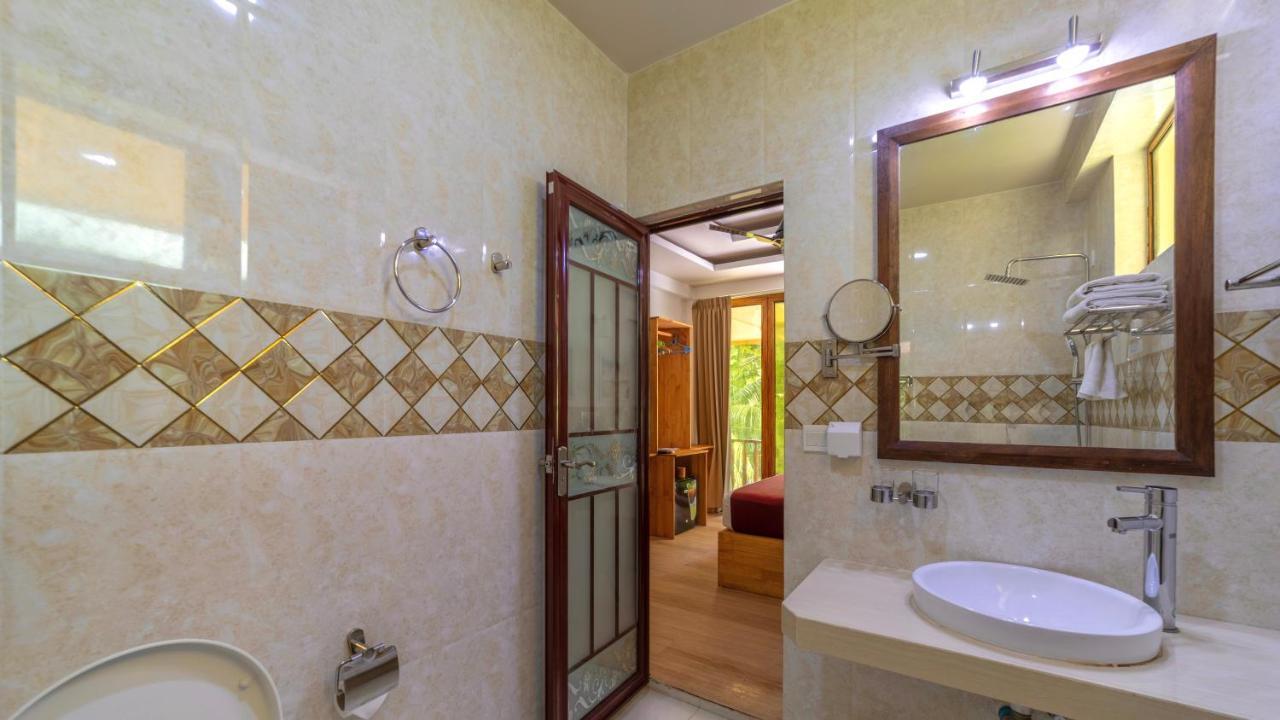 Ocean Lilly Inn Hangnaameedhoo 외부 사진