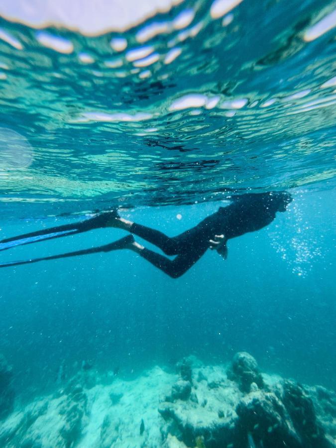 Ocean Lilly Inn Hangnaameedhoo 외부 사진